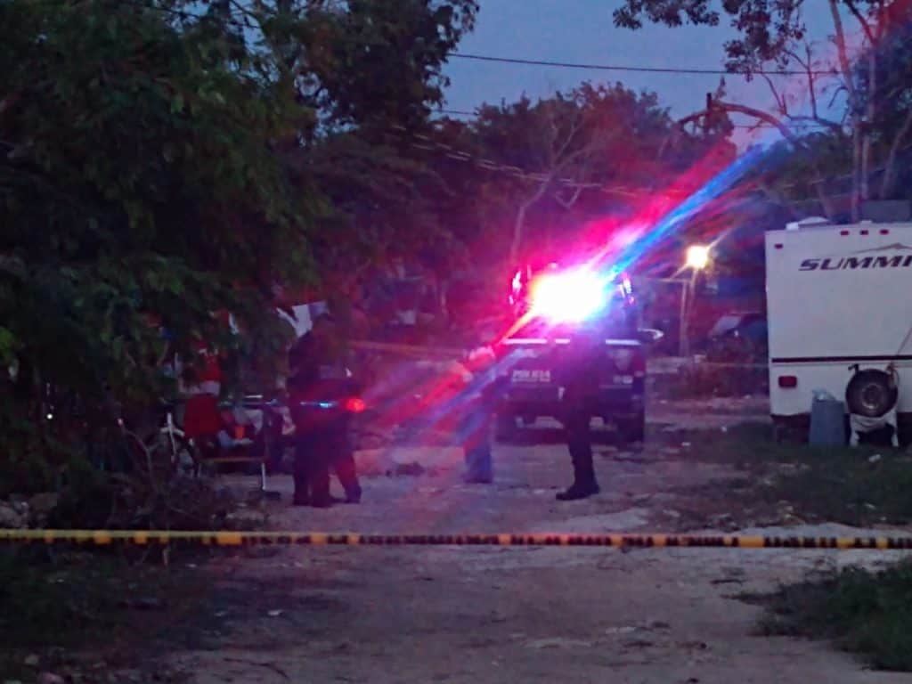 Balean a 3 en invasión 2 de Octubre de Tulum; uno muere