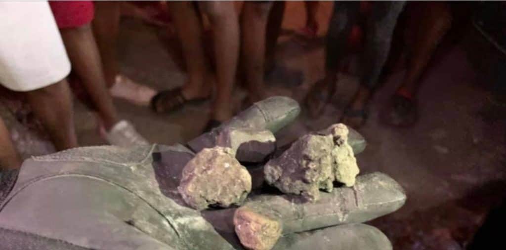 ¡El negocio del año! Venden restos del meteorito que cayó en Tamaulipas