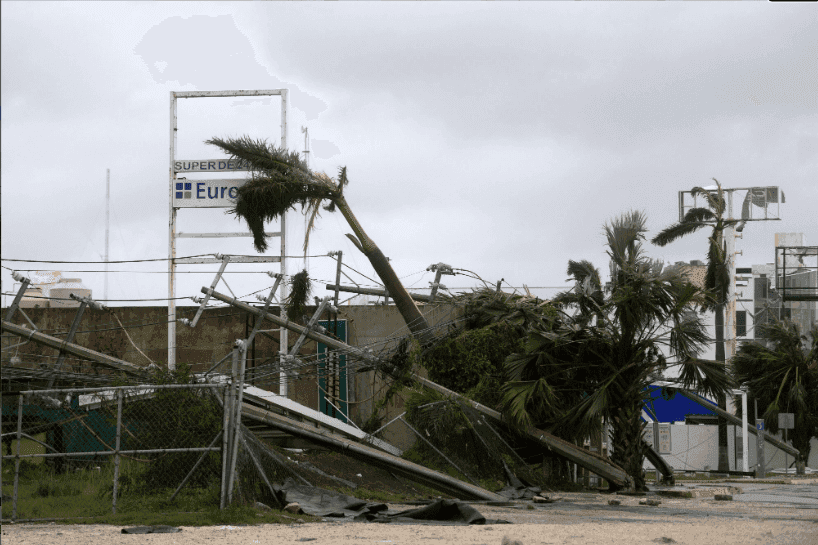 Reinicia servicio de energía eléctrica en Cancún, Playa del Carmen y Cozumel: CFE