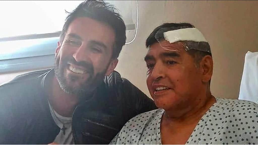 Allanan vivienda y consultorio del médico de cabecera de Maradona, apuntan a 'homicidio culposo'