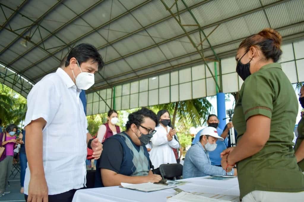 Realizan feria de empleo en Tulum con la participación de 22 empresas