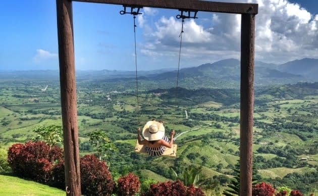 ¡Descubre el columpio infinito más sorprendente del mundo!