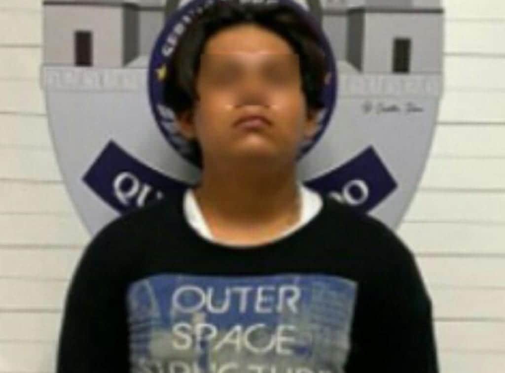 Atrapan a ladrón saliendo de boquete en tienda de Cancún