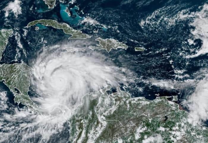 En categoría 4 impactará Huracán Iota a Nicaragua y Honduras