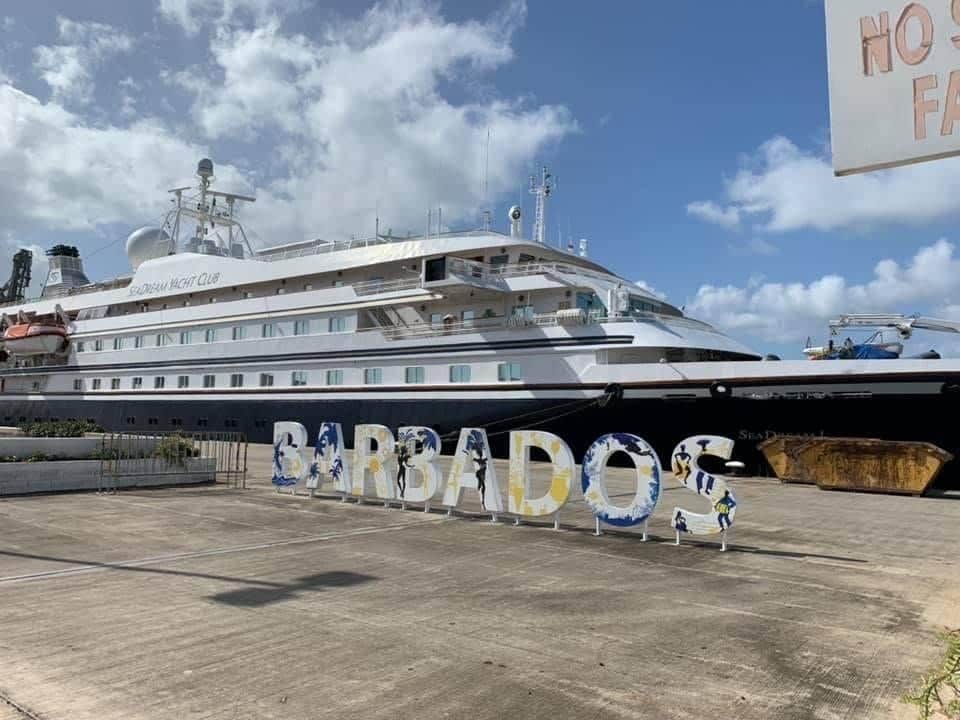 Pasajero de crucero dio positivo a Covid-19; buque SeaDream interrumpe el viaje