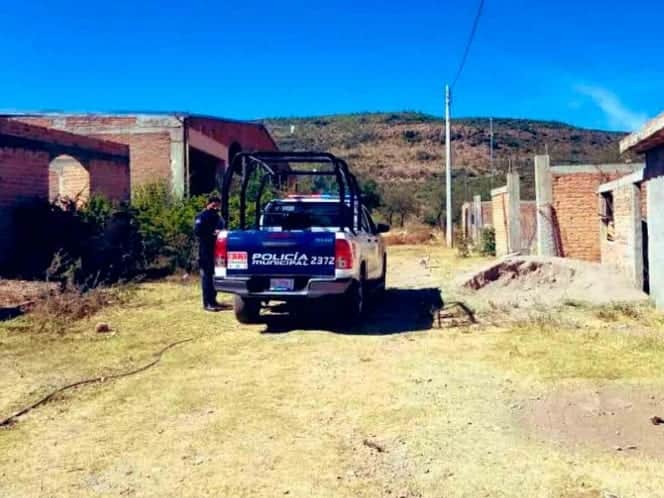 Sorprendieron a un sujeto acuchillando la pata de un perrito en Durango