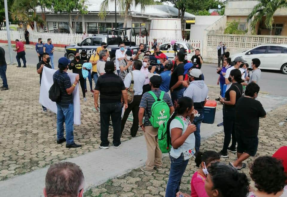 Oportunistas politizan las protestas contra feminicidios en Quintana Roo