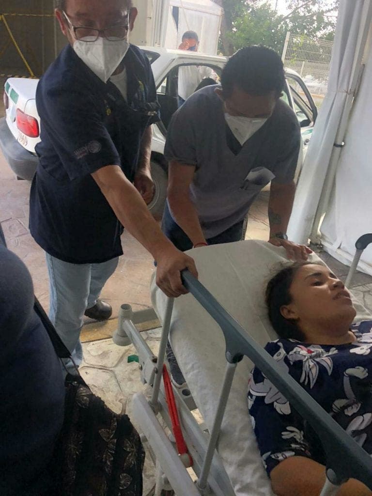 Video: Casi da a luz en un taxi de Cancún