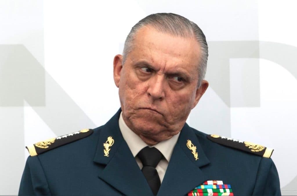 El general Salvador Cienfuegos ya fue trasladado a Nueva York