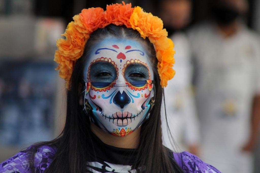 Ante la celebración de Día de Muertos; conoce las cifras actuales de COVID-19
