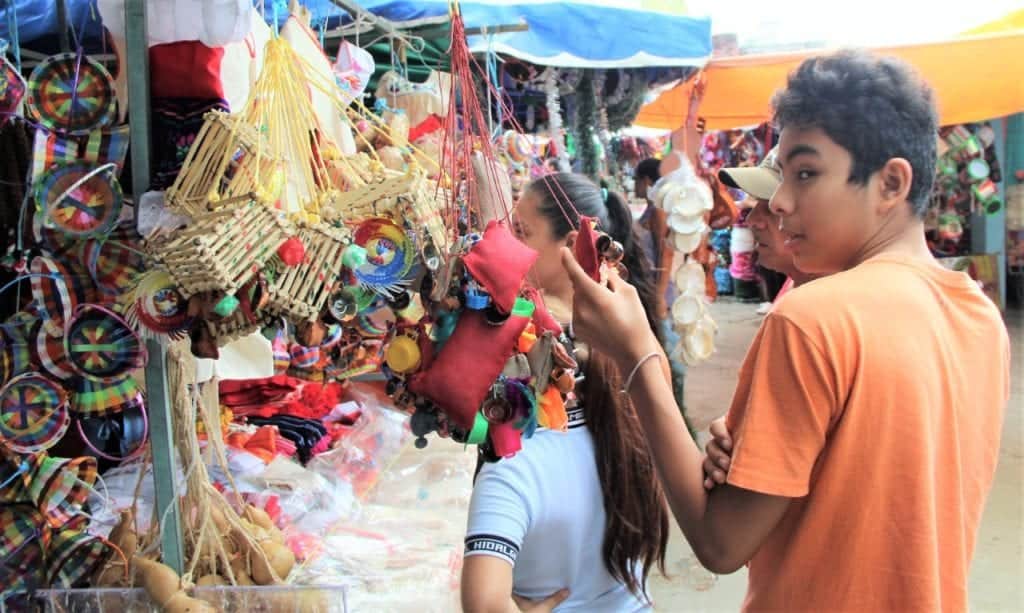 Felices, locatarios del Mercado 28, por dejar atrás este 2020