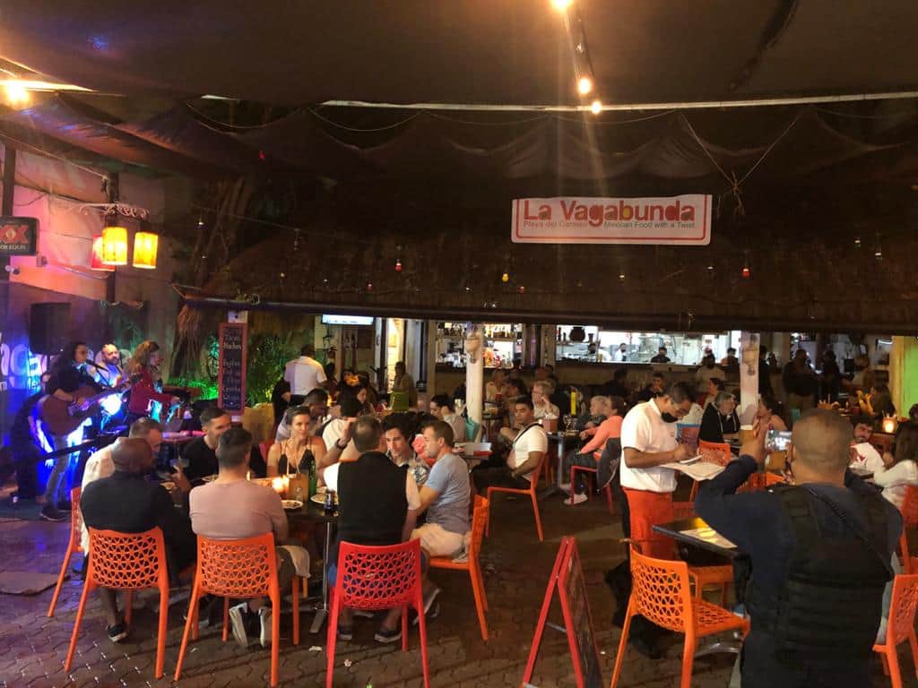 ¡Por incumplir medidas sanitarias! Suspenden tres restaurantes de la Quinta Avenida