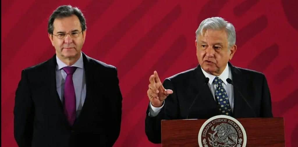 Anuncia AMLO salida de Esteban Moctezuma de la SEP; será Embajador en Estados Unidos
