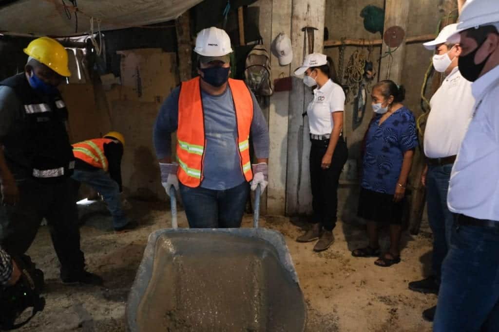 Inician trabajos del programa “Piso Firme” en Puerto Morelos