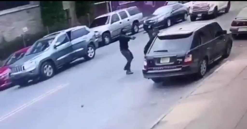 Video: Asesinan a quemarropa al rapero Triple Beanz en Estados Unidos