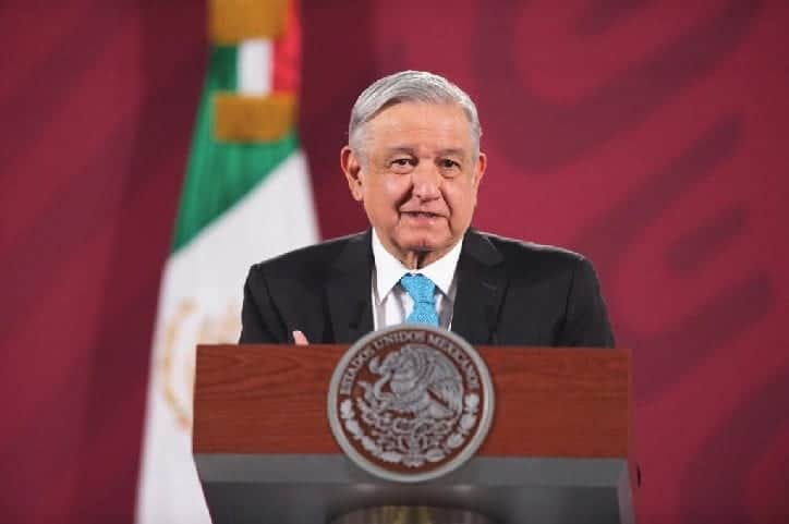 Cae aprobación de AMLO con relación al 2019, según encuestas