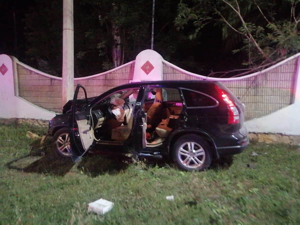 Carambola deja a motociclista en el hospital en Playa del Carmen