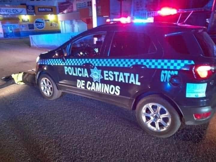 Ejecutan a policía de tránsito al querer infraccionar a conductor por exceso de velocidad