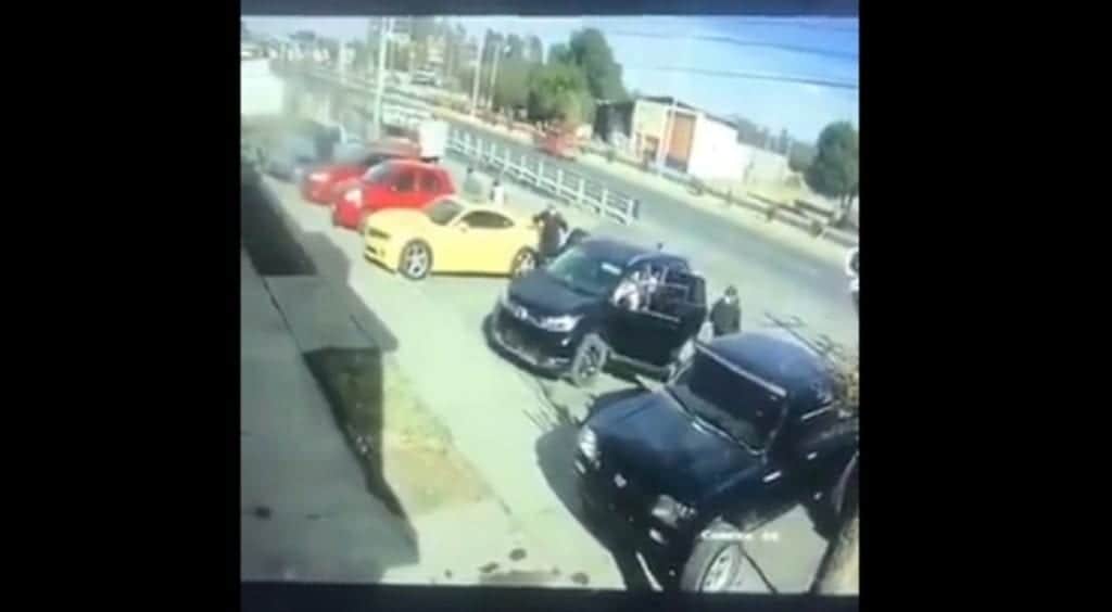 Video: Sicarios “levantan” a dos elementos de la Guardia Nacional