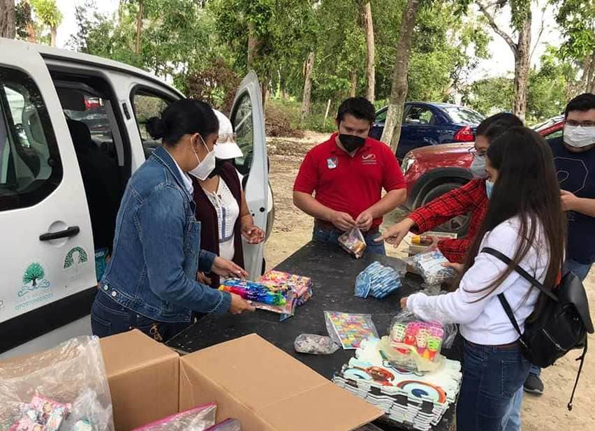 Continúa apoyo a grupos vulnerables de Puerto Morelos a través del DIF municipal