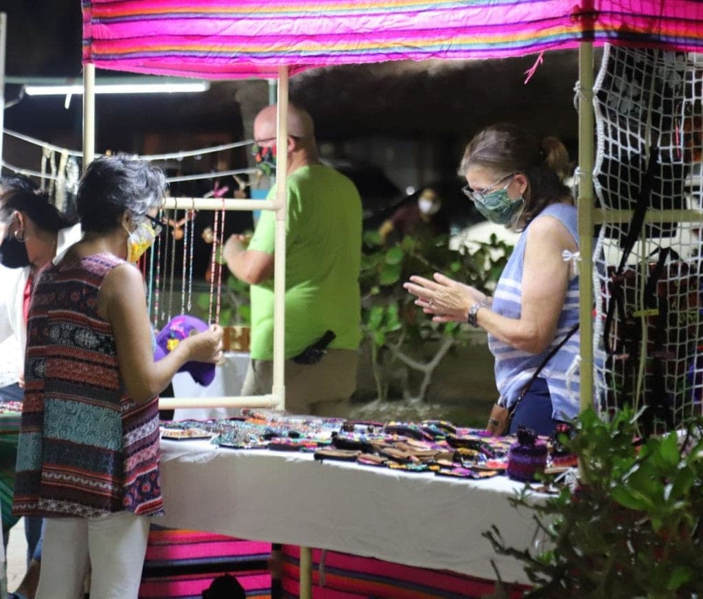 Avanza reactivación económica de Puerto Morelos gracias a la responsabilidad social