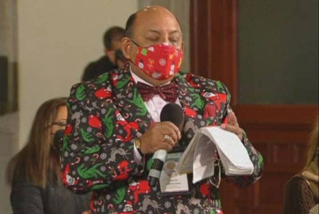 Confiesa Lord Molécula que tiene Covid-19; acusa a médico de no querer atenderlo