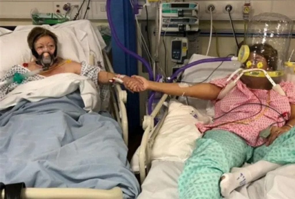 Hija se despide de su madre tomadas de la mano en el hospital por Covid-19; se viraliza