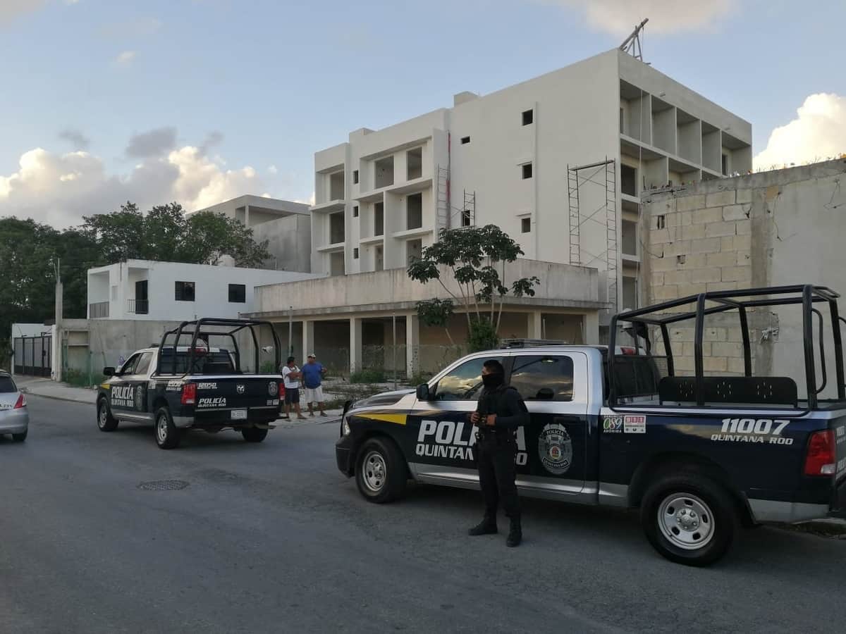 Sujetos armados se roban $80 mil pesos de la nómina de una construcción en Playa del Carmen