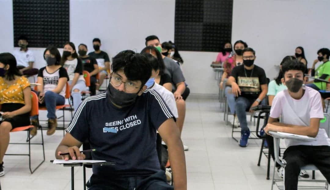 La SEP responde a escuelas privadas: el regreso a clases será en semáforo verde