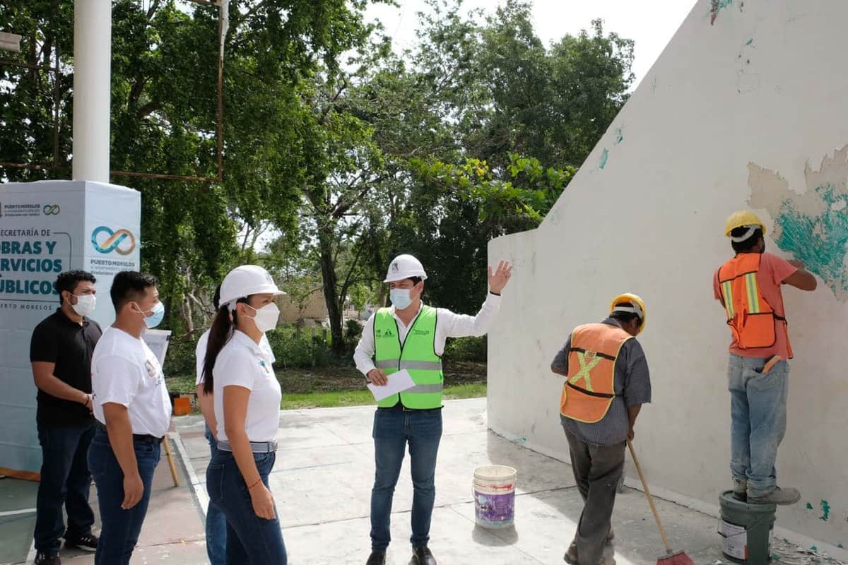Gobierno de Puerto Morelos rehabilita espacios deportivos para práctica de disciplinas