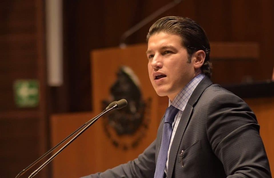 Samuel García califica de 'inepto' a Manuel Bartlett por los apagones en el país