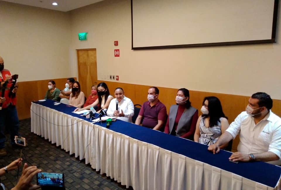 Morena da la bienvenida a Cristina Torres; se une a su bancada