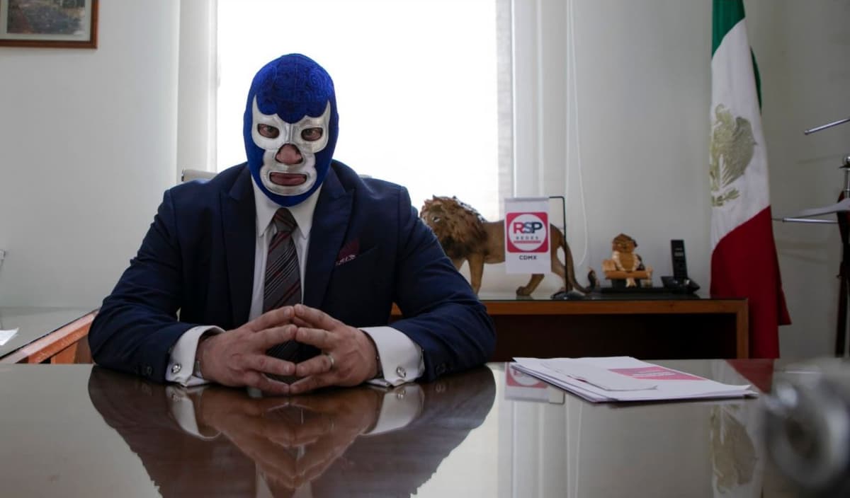 Blue Demon pretende gobernar en el anonimato; no se quitará la mascara si gana alcaldía