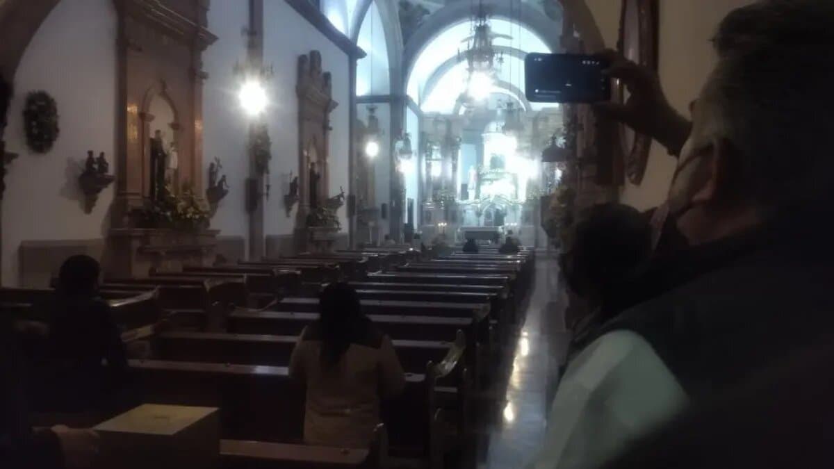 Suspenden boda con más de 100 invitados en Querétaro