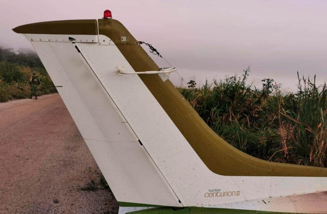 Hallan avioneta destruida en el Sur de Quintana Roo, al parecer traía droga