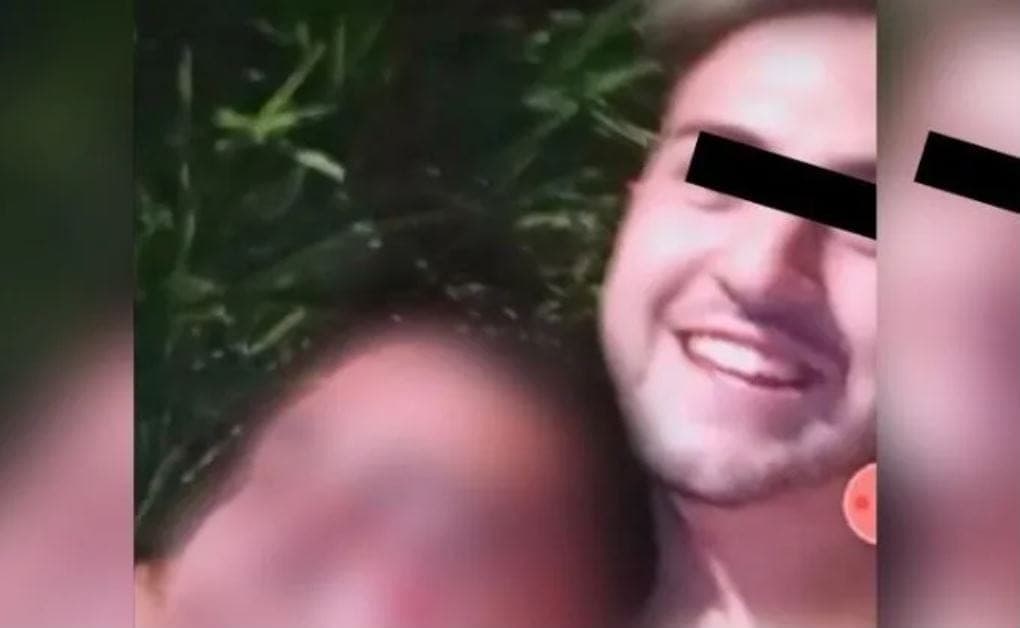 Joven graba mientras ahorca a presunto ladrón que le robó su celular y lo viralizan en redes