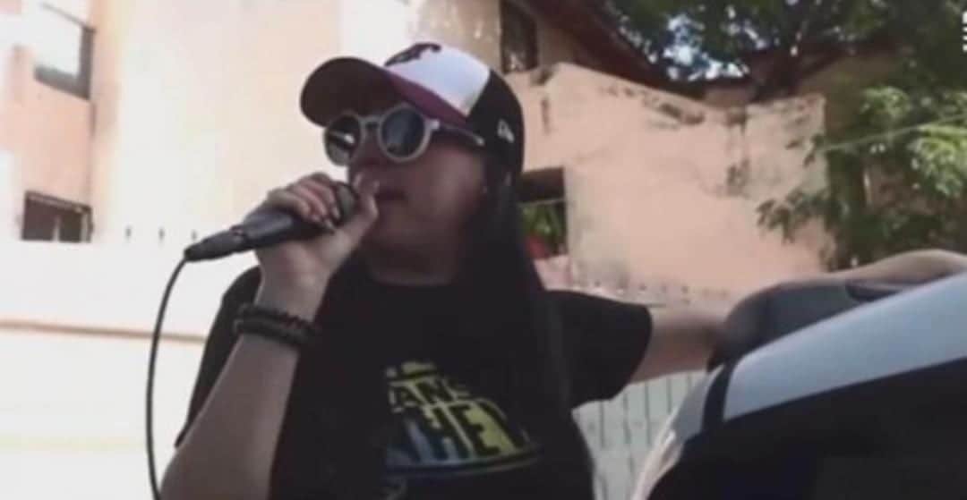 Video: Gato se pierde y su dueña sale a vocearlo en calles de Culiacán