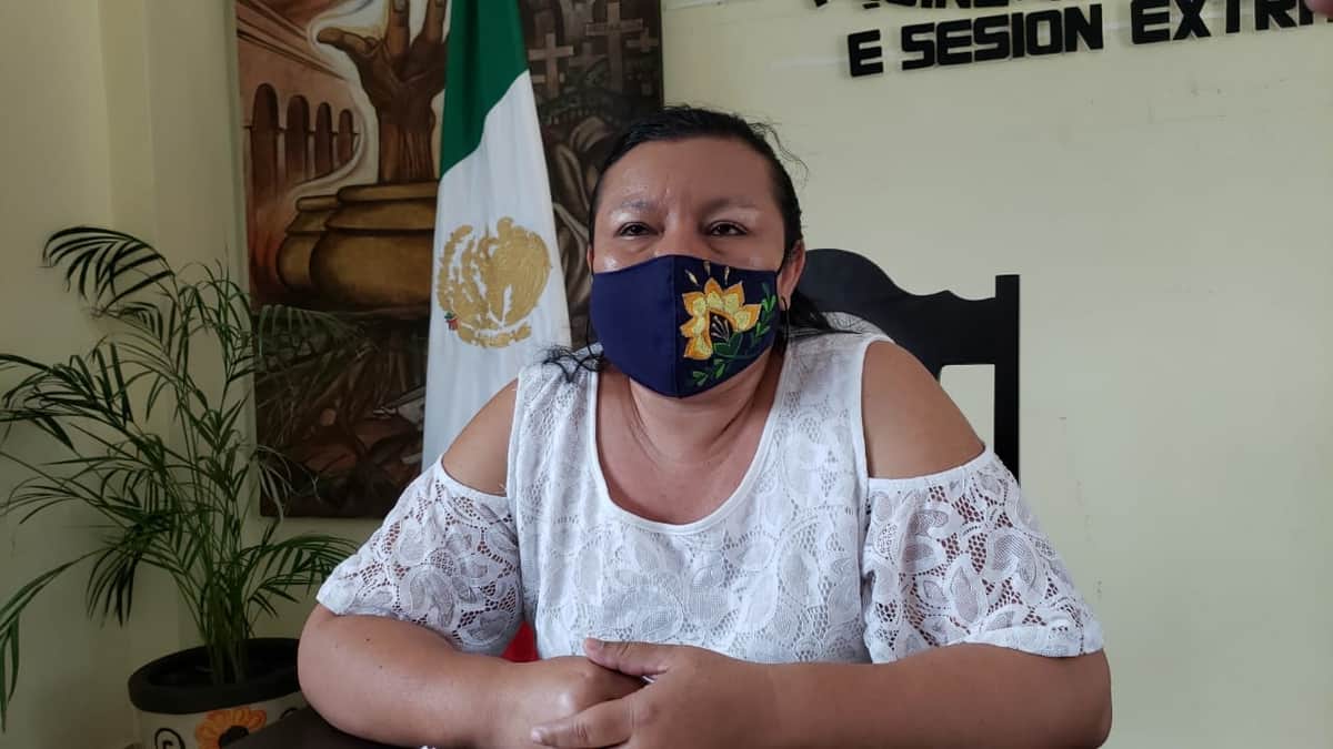 Síndica del Ayuntamiento de Felipe Carrillo Puerto acusa al alcalde de llenar nómina con "aviadores"