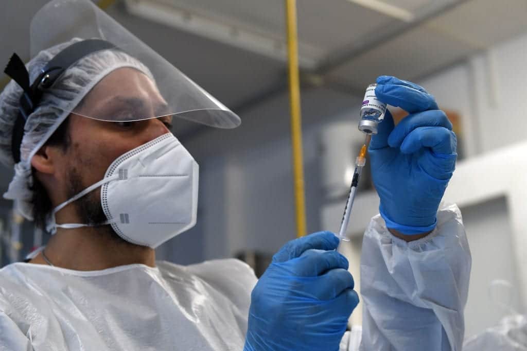 Jorge Alcocer asegura que México tendrá su propia vacuna este año