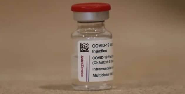 Profesora muere en España tras recibir la vacuna de AstraZeneca