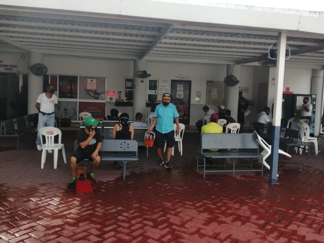 Denuncian “coyotes cibernéticos” que tramitan licencias de manejo sin hacer examen