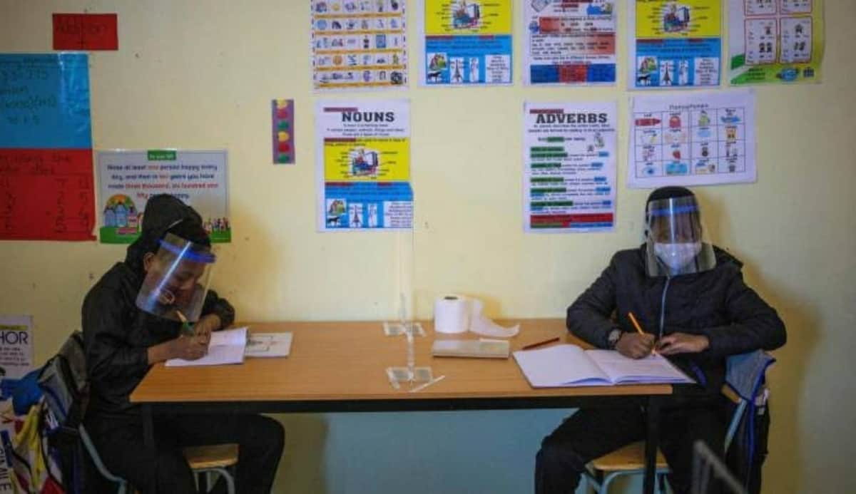 Afinan SEP y SSA estrategia para regresar a las escuelas de forma presencial