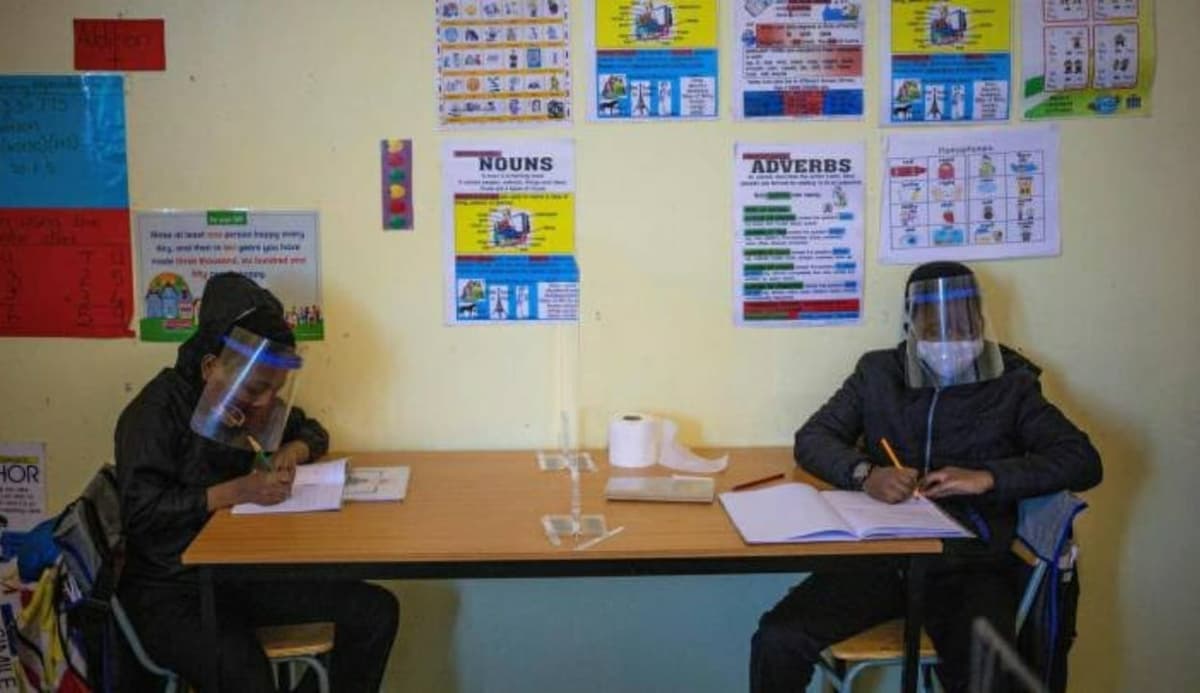 Afinan SEP y SSA estrategia para regresar a las escuelas de forma presencial