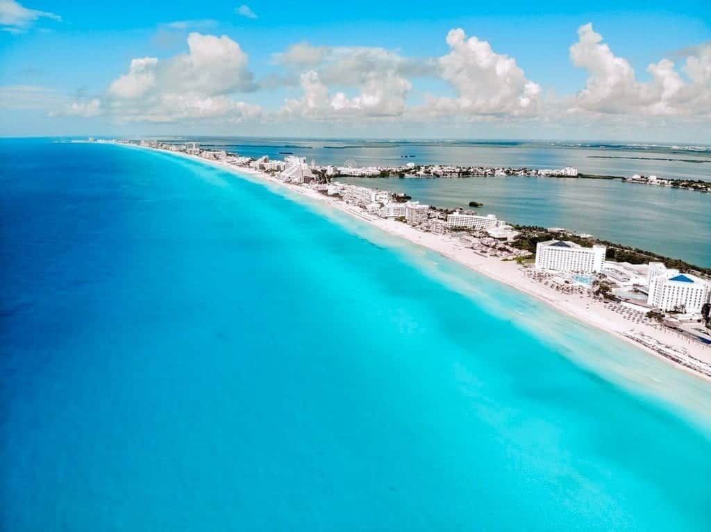 Cerca de 270 hoteles en Cancún y Riviera Maya continúan cerrados parcialmente