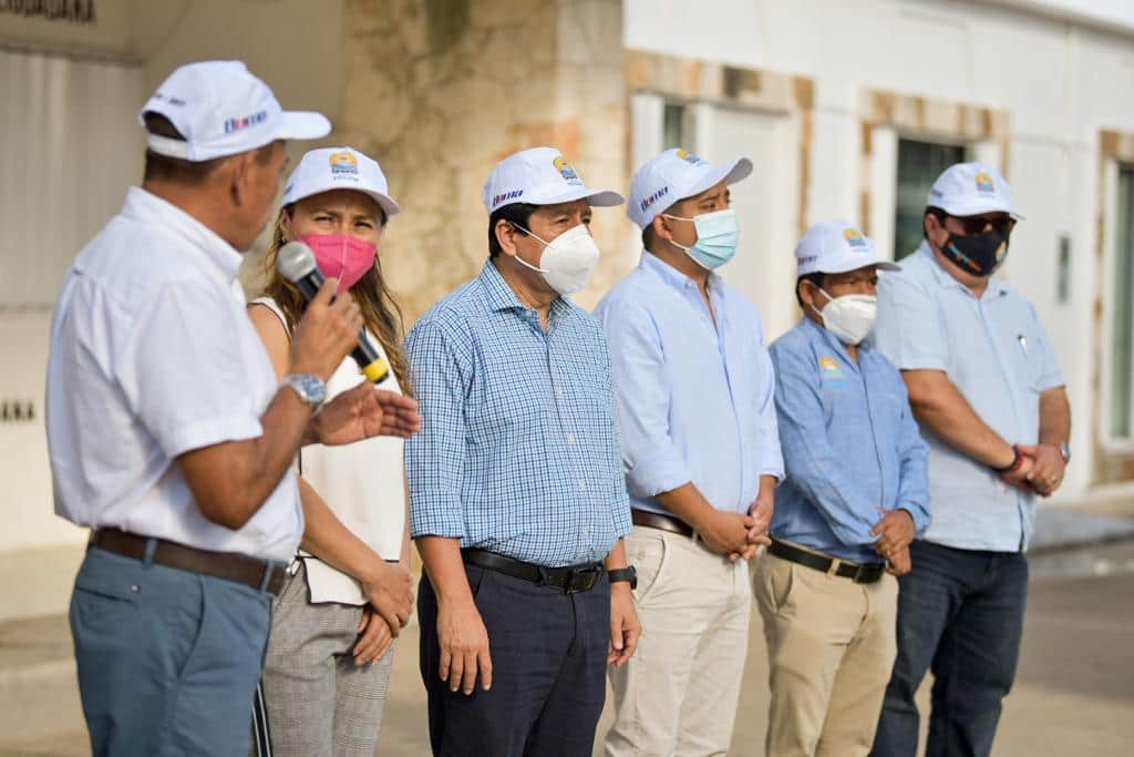 Entregan siete camiones de basura que atenderán de manera eficiente a la limpieza de Tulum