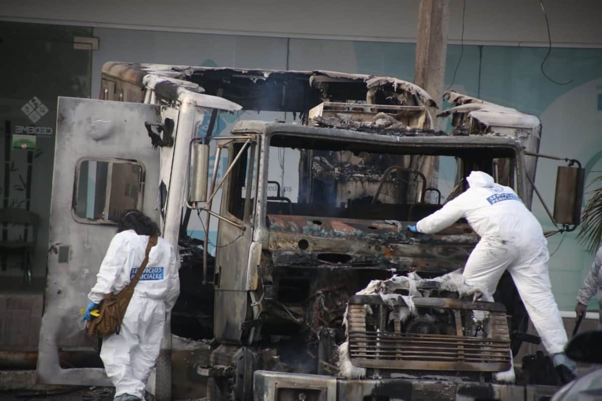 Daños a ambulancias incendiadas en Cancún superarían los dos millones de pesos