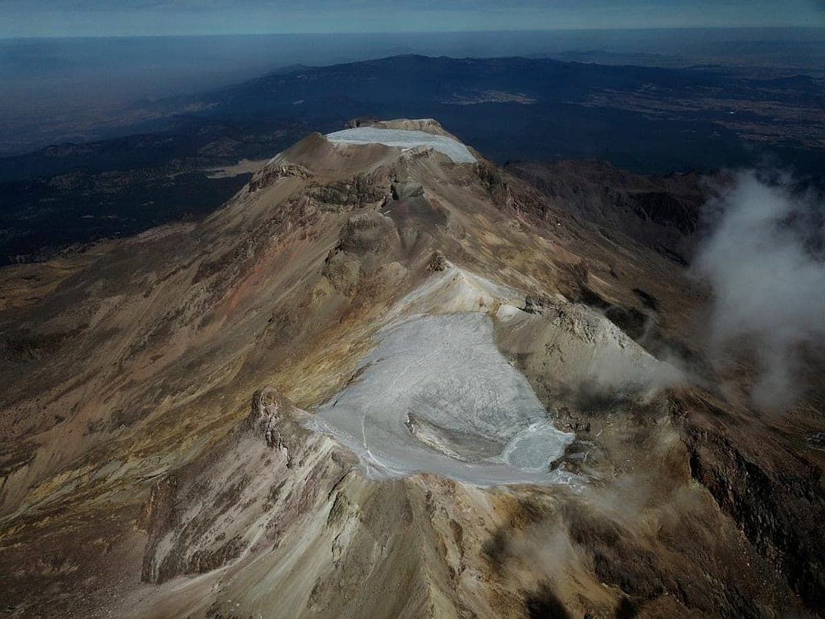 Tregedia ecológica: declaran extinción del glaciar Ayoloco, en el Iztaccíhuatl