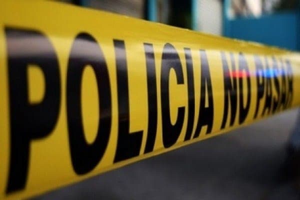 Hombre intentó explotar la casa de su ex pareja, la apuñaló y luego se lanzó al vacío
