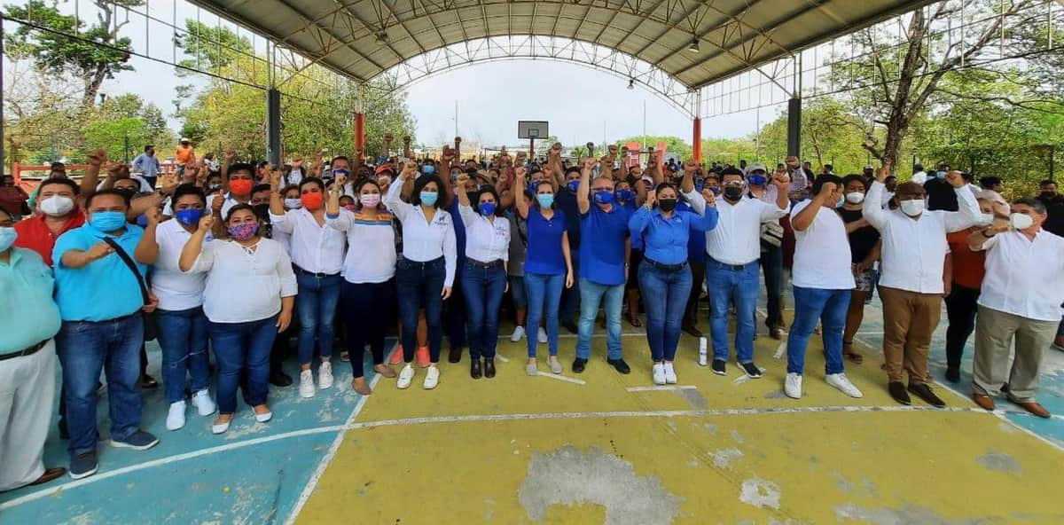 Inicia campaña con candidatos ciudadanos de "Va por México"