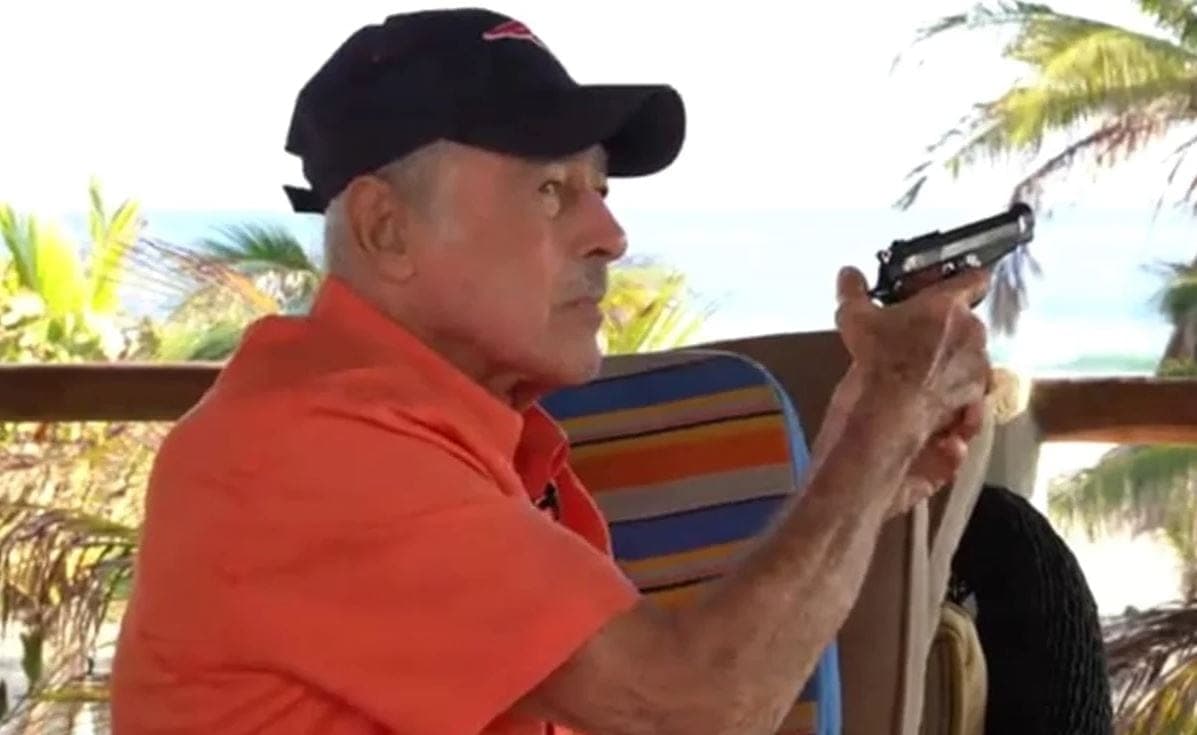 Andrés García dispara y dice "me vale mad...s" en plena entrevista con Yordi Rosado